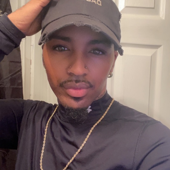 Meet your Posher, Anton - Picture 1 of 1